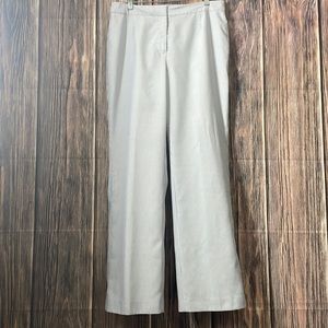 EDDIE Bauer Women casual khaki  Pants Size 14 Color Cream